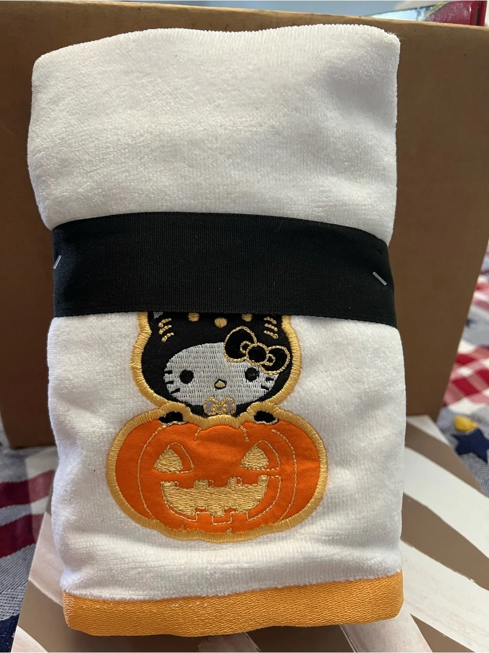 Hello Kitty White & Orange Pumpkin Embroidered Towel 2-Pack